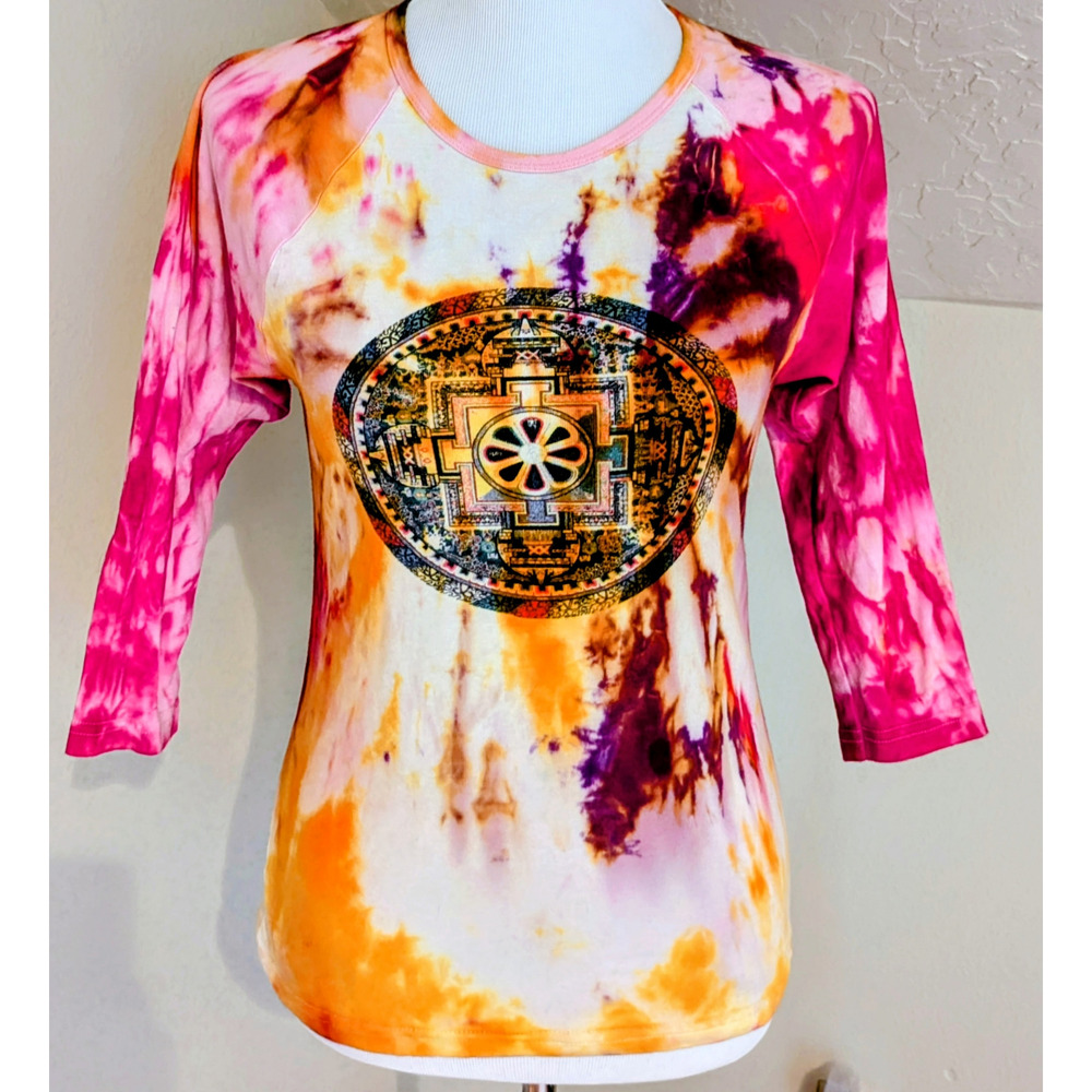 Hand Dyed Tie Dye Graphic Top Women’s Small Fitted Mandala 3/4 Sleeve Tee